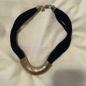 Elegant Black and Gold Necklace